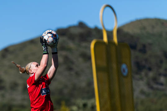 Goalkeeper Louise Högrell of Avaldsnes