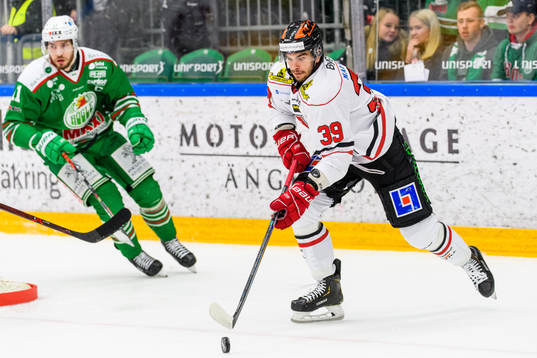 Örebros Jordan Boucher