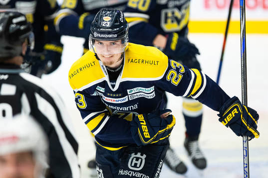 s Lias Andersson jublar