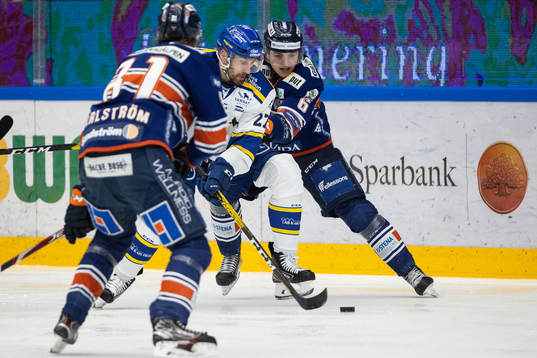 Leksands Marek Hrivik och Växjös Linus Högberg