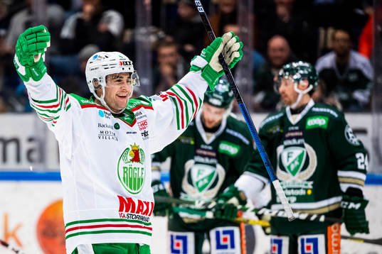 Rögles Kodie Curran jublar