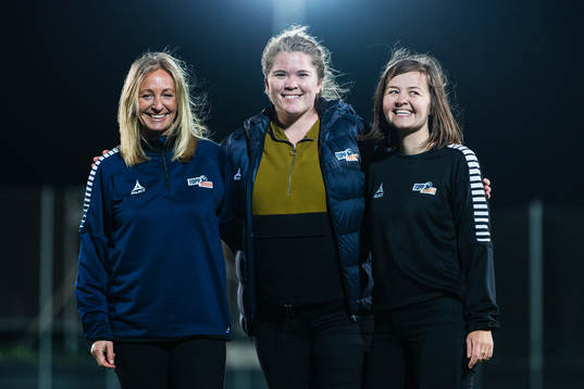 Hege Jørgensen, manager, Michelle Le Gal Hermandsen, marketing manager, and Helene Husvik, head of media, for Toppfotball Kvinner pose for a picture