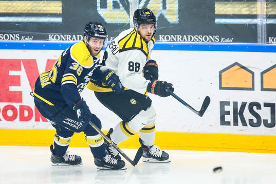 s Anthony Camara och Brynäs Jaedon Descheneau