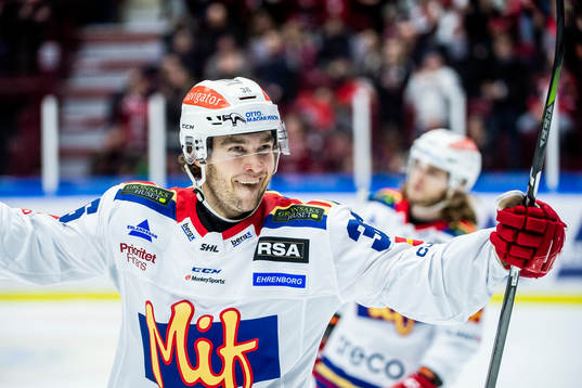 Malmö Redhawks Matias Myttynen jublar