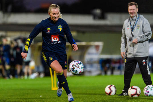 Stina Blackstenius and Peter Gerhardsson, head coach