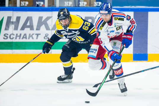 s Zion Nybeck och Oskarshamns Arsi Piispanen