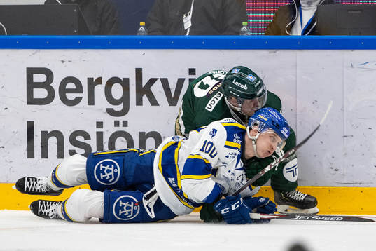 Leksands Martin Karlsson och Färjestads Aleksi Mustonen
