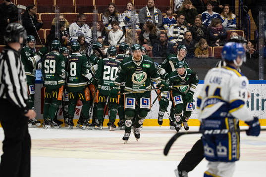 Färjestads spelarna jublar