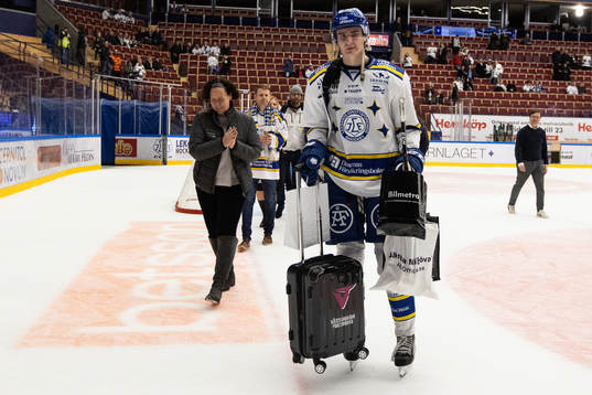 Leksands Nils Åman utsedd till matchens lirare