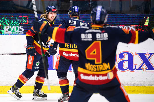 Djurgårdens Manuel Ågren jublar