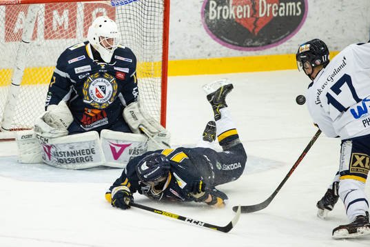 Borlänges målvakt Alexander Johansson och Borlänges