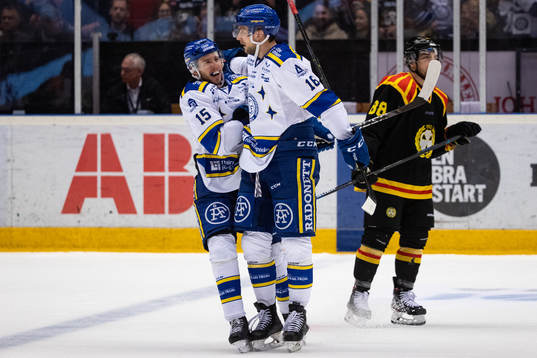 Leksands Daniel Gunnarsson jublar