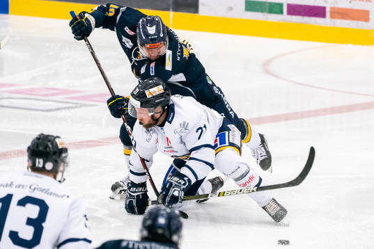 Visby/Romas Adam Eriksson och Borlänges Robin Byström