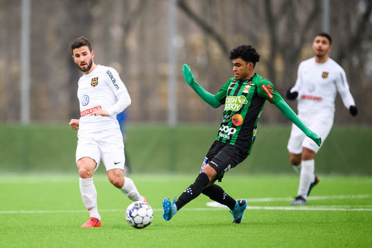 Brommapojkarnas Alexander Seger och Varbergs Keanin Ayer