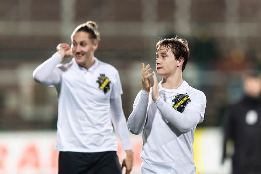 s Saku Ylätupa jublar efter fotbollmatchen i Svenska Cupen mellan AIK och Kalmar den 9 mars 2020 i Stockholm.