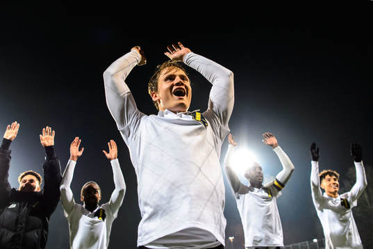 s Saku Ylätupa jublar efter fotbollmatchen i Svenska Cupen mellan AIK och Kalmar den 9 mars 2020 i Stockholm.