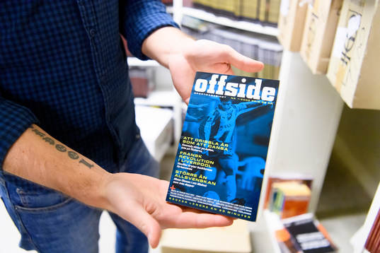 Johan Orrenius och Anders Bengtsson visar upp det första