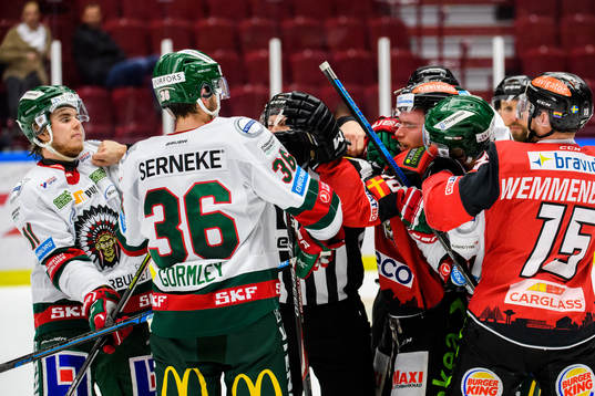 Malmö Redhawks Matias Lassen i bråk med Frölundas Samuel