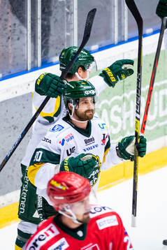 Björklövens Alex Hutchings och Justin Crandall