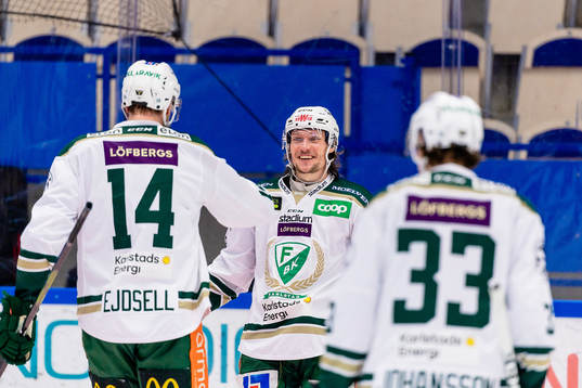 Färjestads Jesper Olofsson jublar