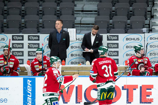 Frölundas tränare Roger Rönnberg och assisterande