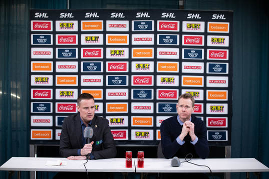 Frölundas tränare Roger Rönnberg och Djurgårdens