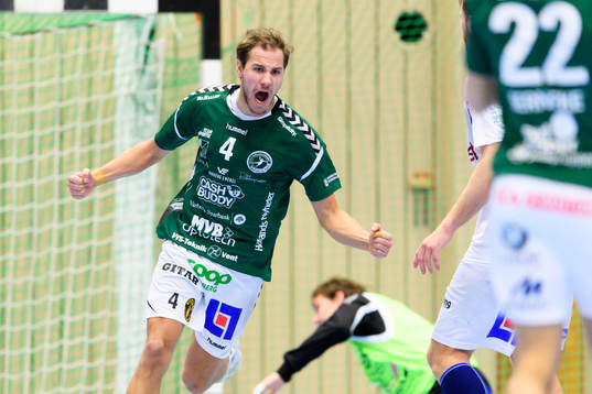 Varbergs Daniel Lindroos jublar