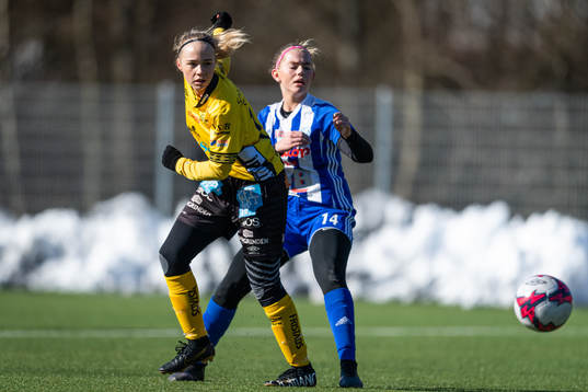 Elfsborgs Mathilda Ståhlbom Karlsson och Rävlandas Emelie Filhage