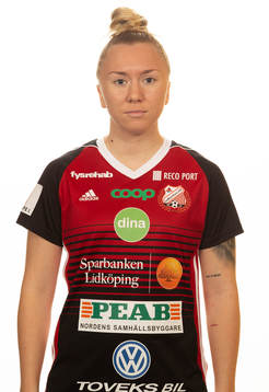 Lidköpings Linnea Prambrant poserar för ett porträtt den 19 mars 2020 i Lidköping.