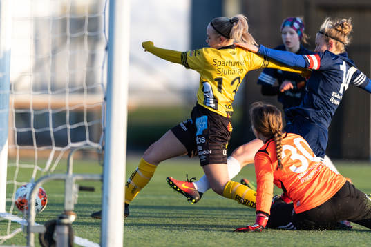 Elfsborgs Evelina Brink gör 0-1