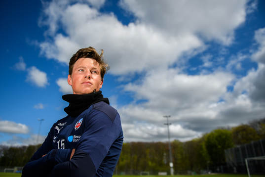Bla gjennom flere bilder av Fotboll, Allsvenskan, Helsingborg, Max Svensson