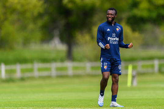 Emmanuel Banda jublar