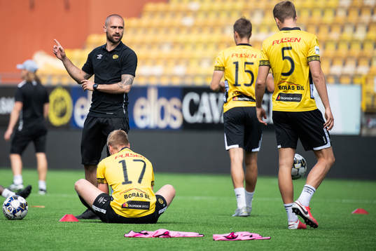 assisterande tränare Emir Bajrami