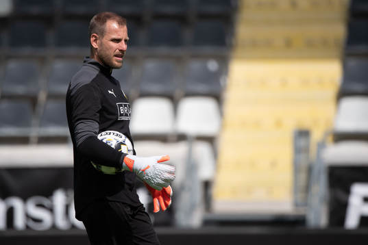 Målvakten Alexander Nadj