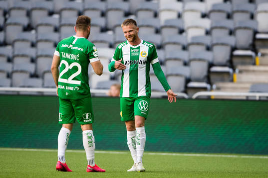 Hammarbys Muamer Tankovic jublar