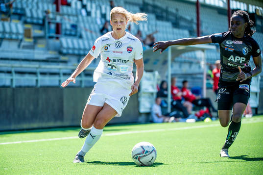 Rosengårds Anna Anvegård mot Växjös Violah Nambi