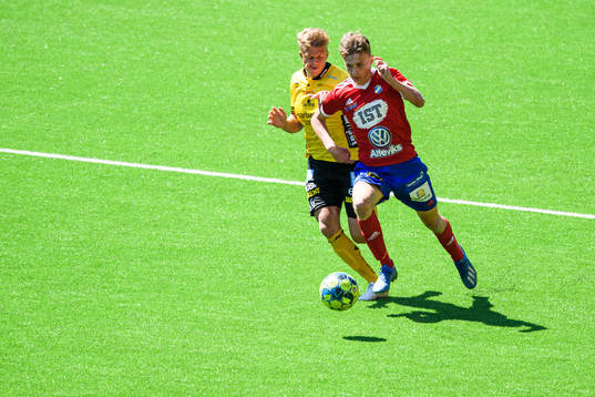 Östers Emil Wolff och Elfsborgs Kevin Holmén