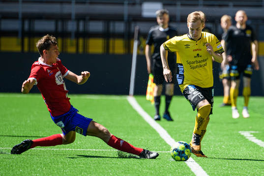 Elfsborgs Mattias Mannerstål och Östers Casper Eklund