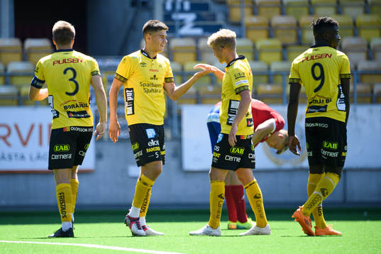 Elfsborgs Besfort Zeneli jublar efter 2-0
