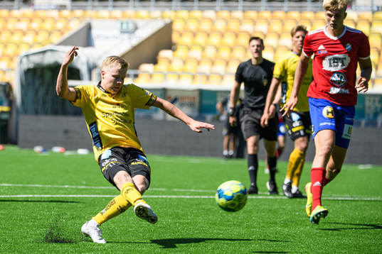 Elfsborgs Kevin Liimatainen skjuter 3-0
