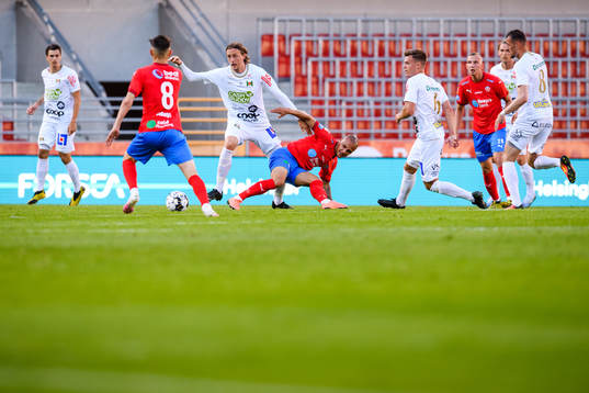 Helsingborgs Armin Gigovic och Anthony van