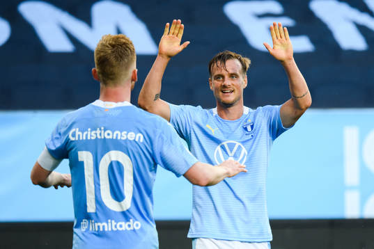 Malmö FFs Anders Christiansen och Eric Larsson jublar efter 2-0