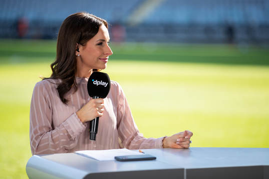 Dplays Camilla Enström innan fotbollsmatchen i Superettan