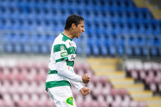 Västerås Ahmed Awad jublar efter 0-1