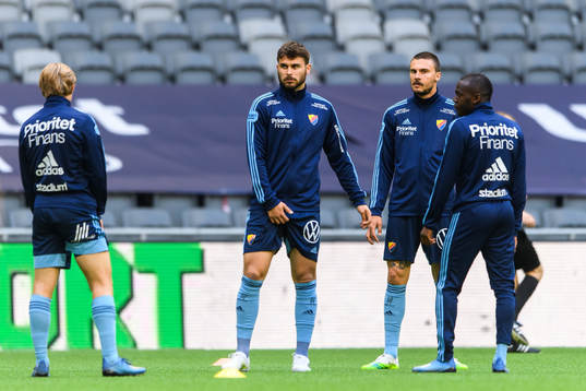 Djurgårdens Astrit Ajdarevic och Erik Berg