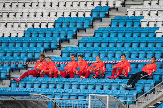 Bismar Acosta and Fredrik Haugen of Brann