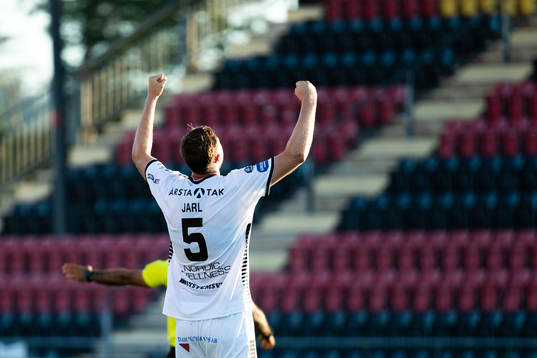 Sirius Daniel Jarl jublar