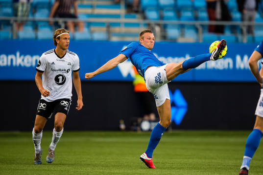 Erik Botheim of Rosenborg and Stian Rode Gregersen of Molde