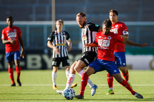 Sylvias Max Olsson och Karlslunds Gabriel Kopkin