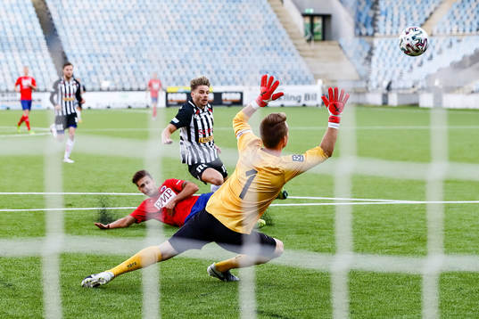 Karlslunds målvakt Jakob Kindberg